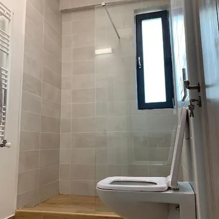 Idila Paradis מלון דירות