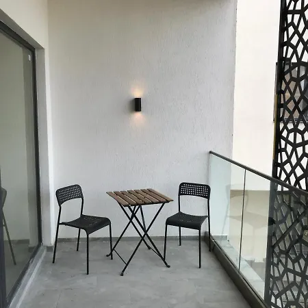 מלון דירות Idila Paradis